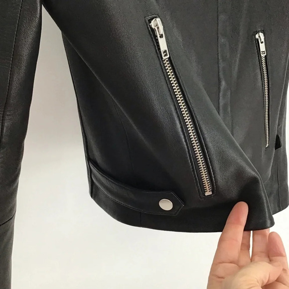 Theory Phelan Lambskin Ultra Soft Leather Moto Style Jacket Black Size Large - Picture 10 of 13